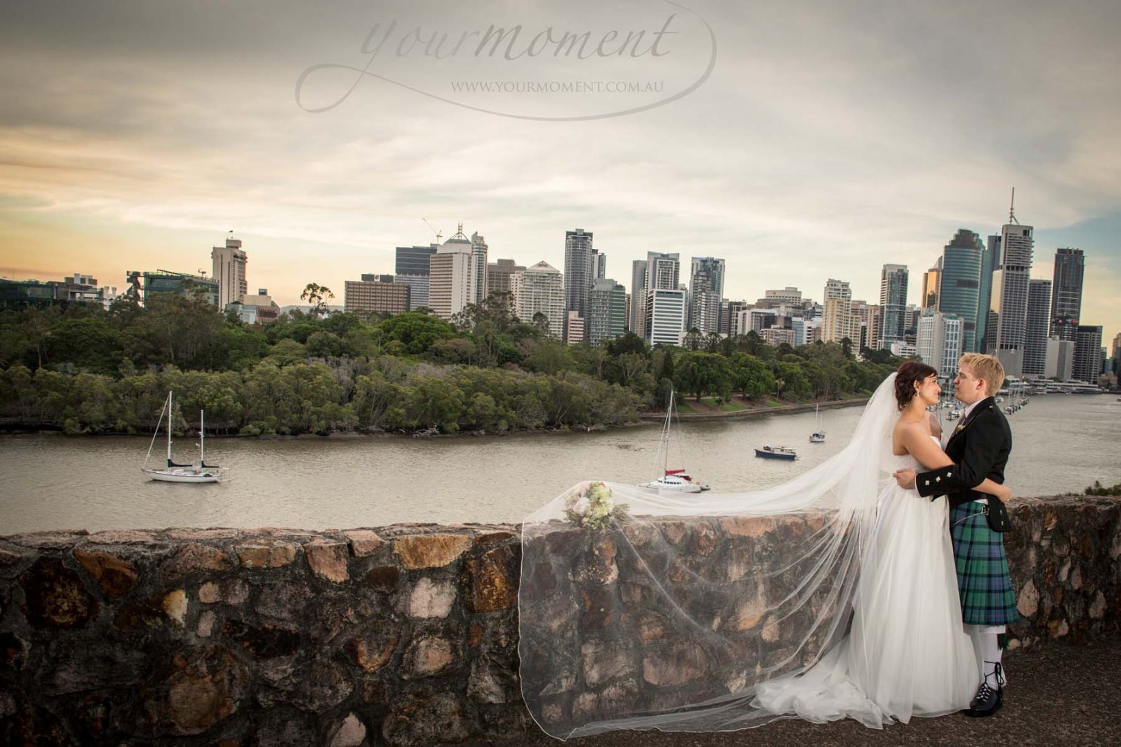 kangaroo-point-cliffs-wedding-photography-25