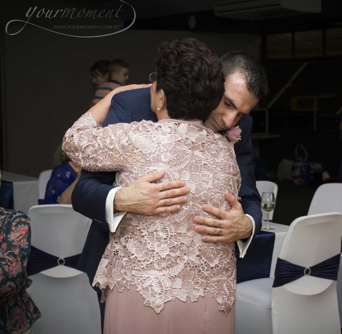 twelve-apostles-catholic-church-wedding-photography-39a